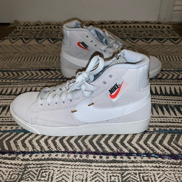 nike blazer rebel off white